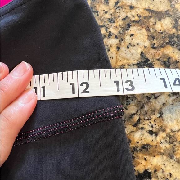 Lululemon Deep Fuchsia/Black Reversible Leggings Size 4 - Picture 14 of 14